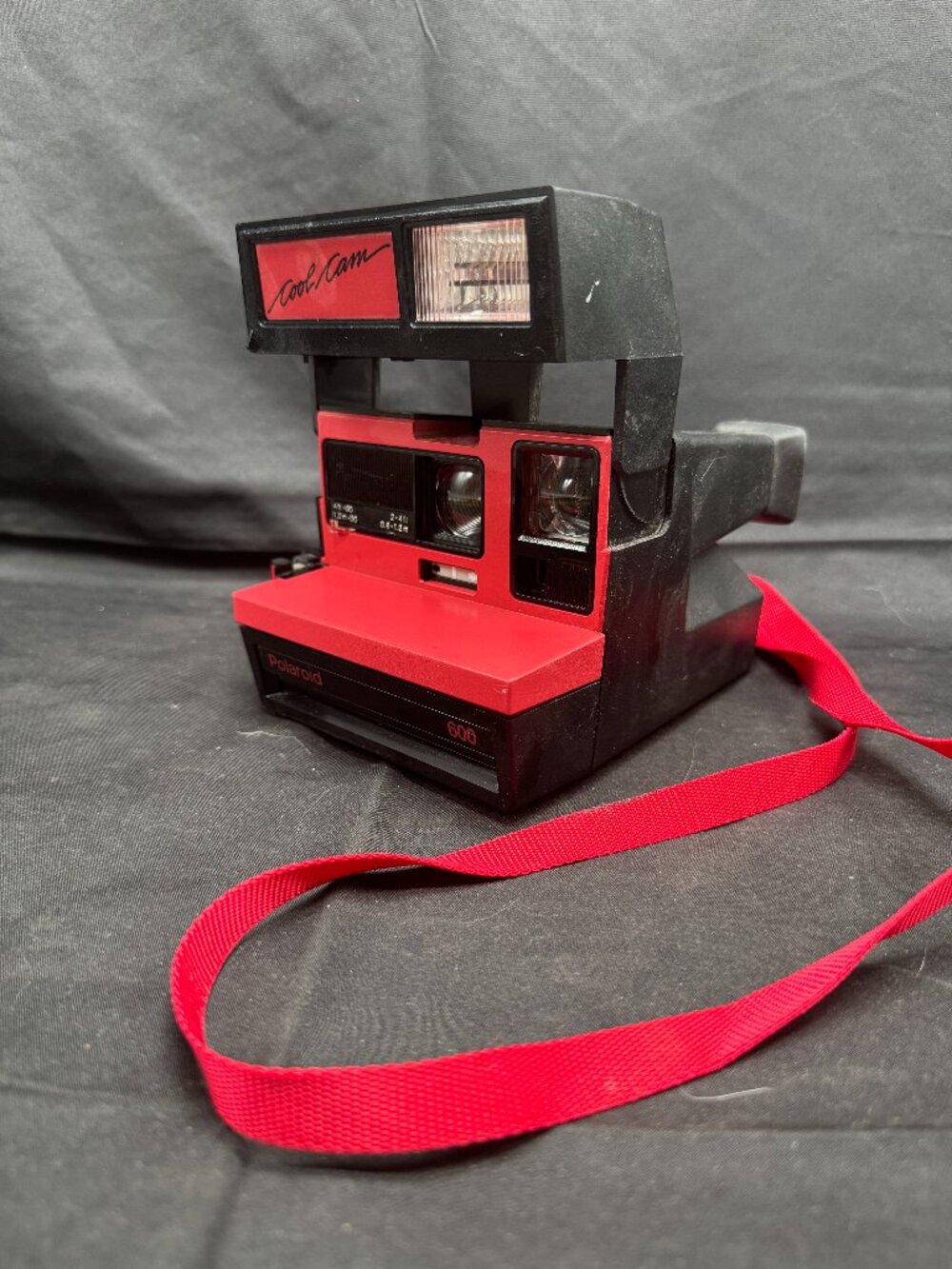 Vintage Polaroid 600 Cool Cam Red Instant Film Camera Works